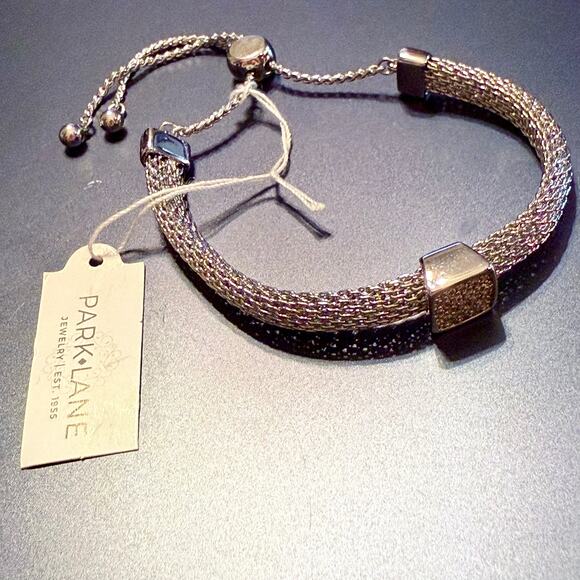 Park Lane PLUSH Bracelet Silver Pave Crystal Adjustable NWT - Picture 4 of 7